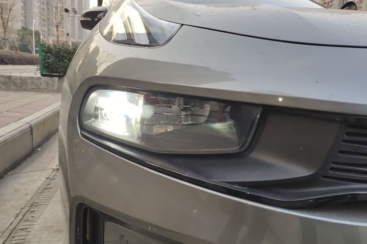 领克03 2021款 2.0TD 自动劲 冠军版车身外观8