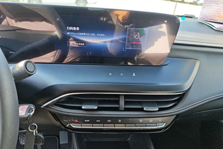 别克 威朗 2023款 Pro 乐享版中控内饰16