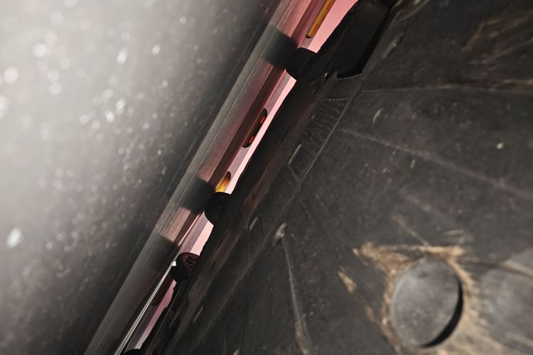 鸿蒙智行 智界S7 2024款 Max 后驱长航智驾版局部细节9008