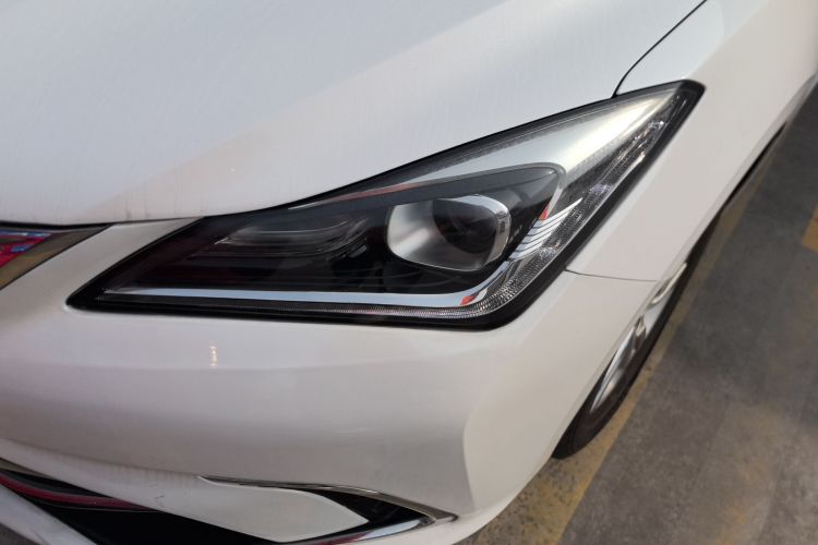 长安 逸动 2019款 高能版 1.6L GDI 手动先锋型 国VI局部细节36