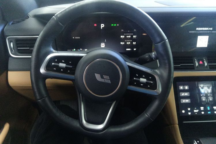 理想汽车 理想ONE 2021款 增程6座版局部细节13