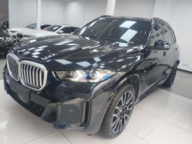 宝马X5 2023款 xDrive 40Li M运动曜夜套装