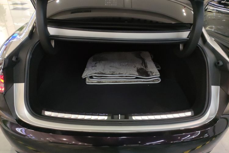 鸿蒙智行 享界S9 2024款 纯电 Ultra 四驱旗舰版机舱底盘23