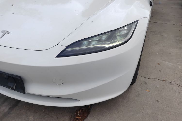 特斯拉 Model 3 2023款 后轮驱动版局部细节36