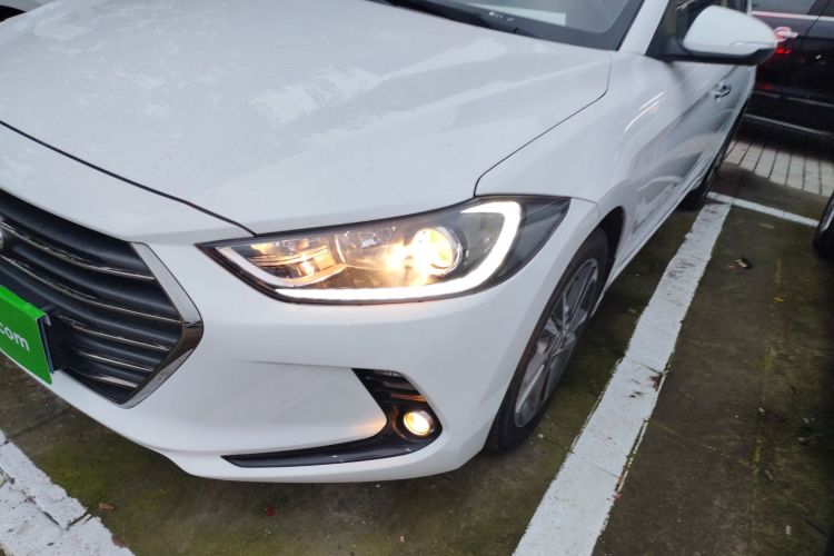 现代 领动 2016款 1.6L 自动智炫·精英型局部细节36