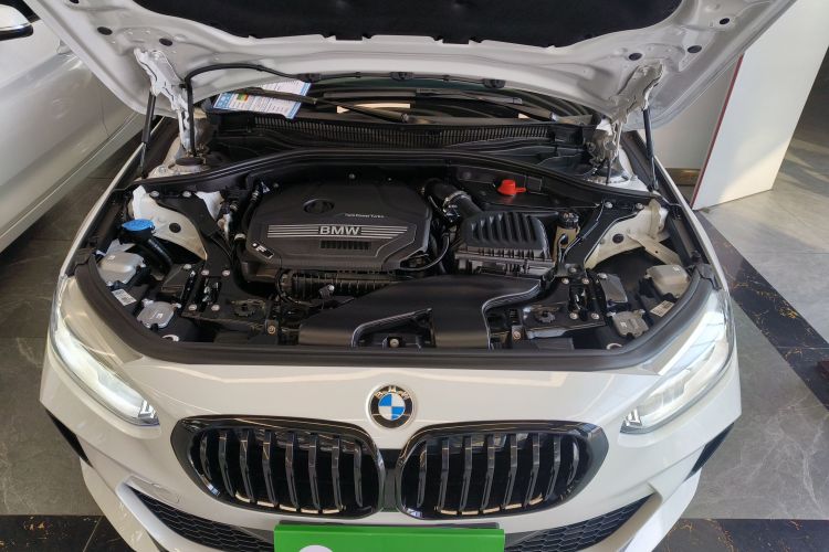 宝马1系 2023款 120i M运动曜夜版局部细节24