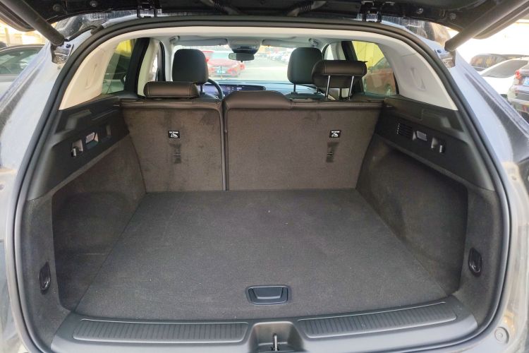 别克 昂科威 2025款 25T 进享白金版机舱底盘23