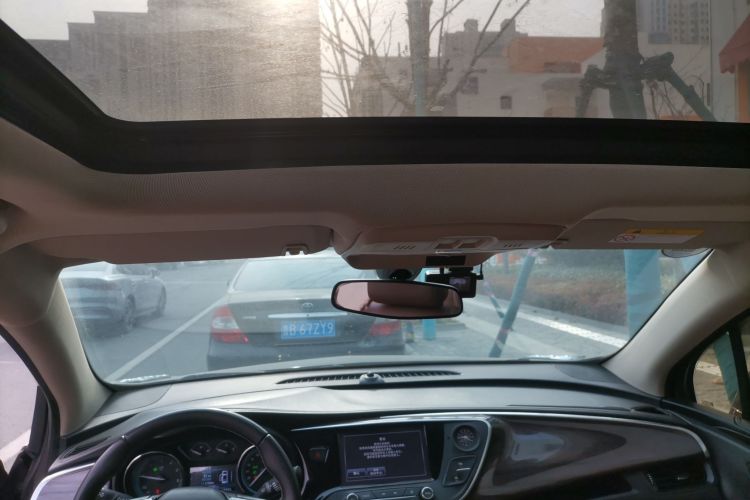 别克 昂科威 2017款 20T 两驱精英型中控内饰22