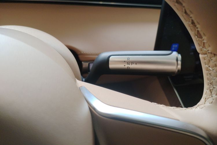 鸿蒙智行 享界S9 2024款 纯电 Ultra 四驱旗舰版局部细节18