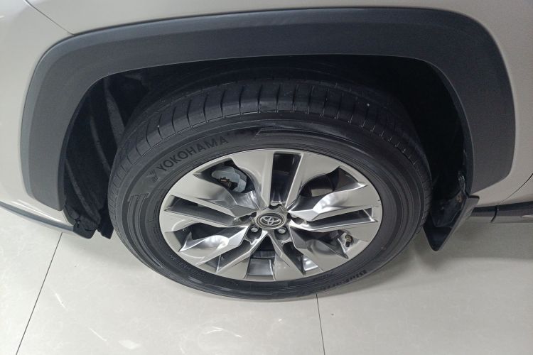 丰田 威兰达 2022款 2.0L CVT四驱豪华PLUS版车身外观6007