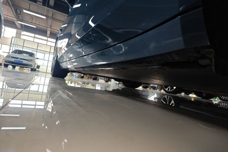 领克Z10 2024款 95kWh 806km后驱智驾Max局部细节9002