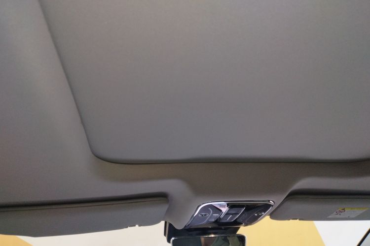 捷途山海L9 2024款 1.5TD 2DHT Pro 7座局部细节22