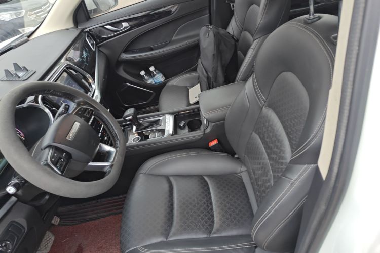 捷途X90 2019款 1.5T 自动悦享型 6座 国V局部细节19
