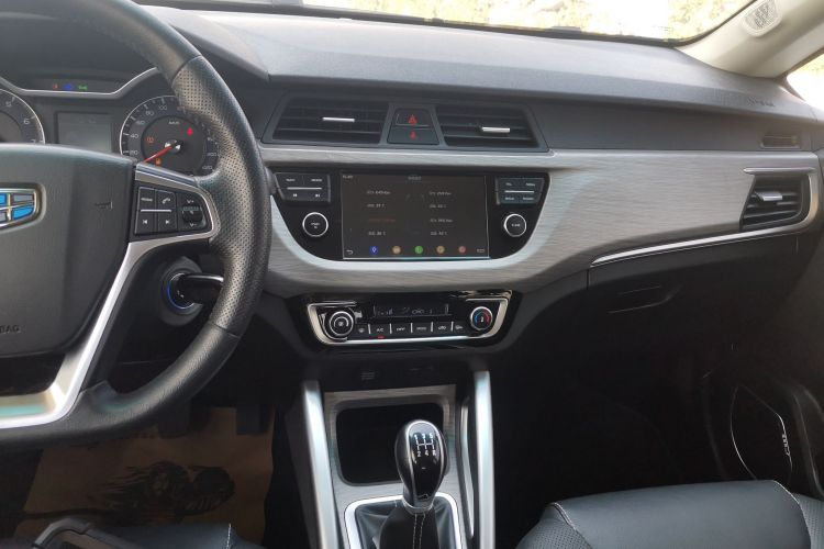 吉利汽车 远景X3 2017款 1.5L 手动精英型局部细节16