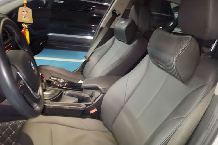 宝马3系 2017款 320Li 时尚型局部细节19