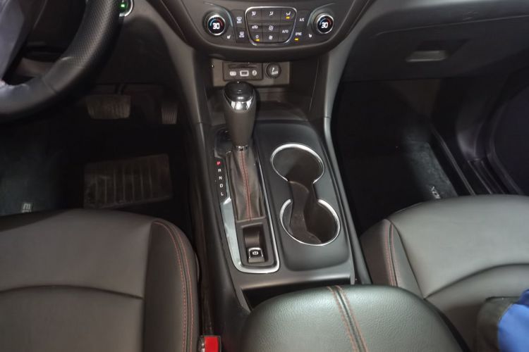 雪佛兰 探界者 2019款 Redline 550T 自动四驱拓界版RS 国VI中控内饰18