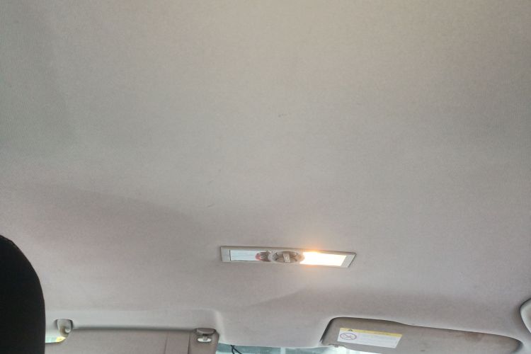 大众 朗逸 2013款 改款经典 1.6L 自动风尚版中控内饰22