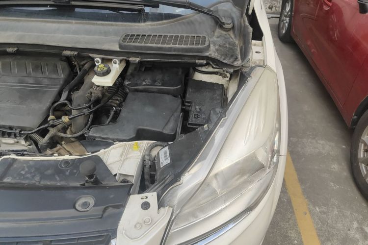 福特 翼虎 2015款 1.5L GTDi 四驱精英型局部细节9007