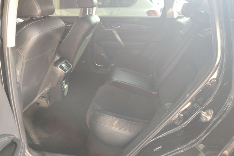 本田 冠道 2019款 240TURBO 两驱精英版中控内饰7004