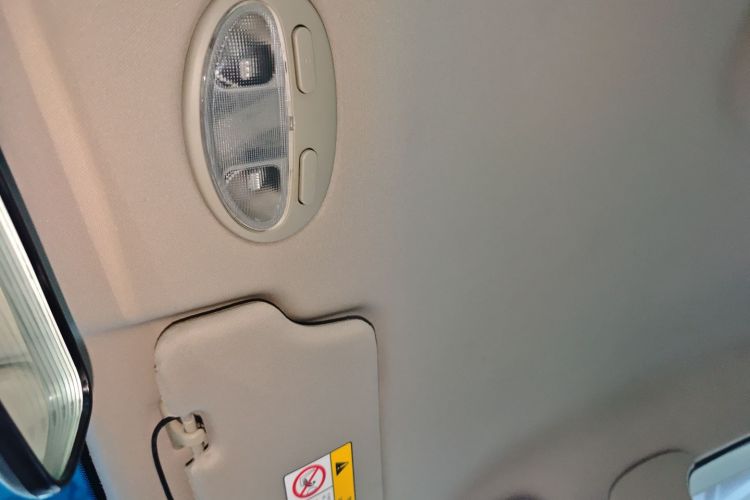 别克 凯越 2015款 1.5L 自动经典型中控内饰22