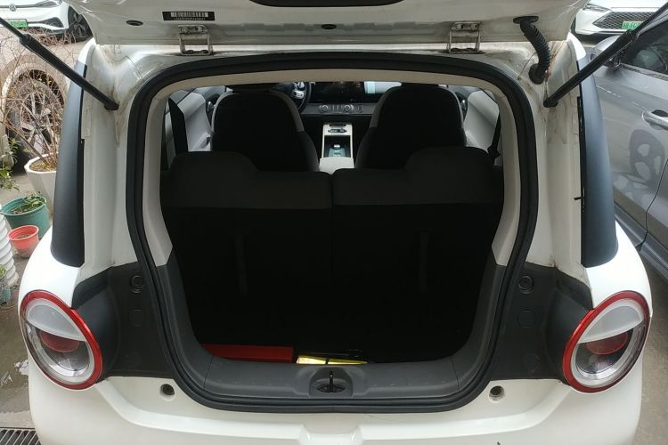 长安启源 长安Lumin 2022款 155km 清甜款机舱底盘23