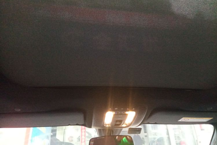 奔驰GLB 2023款 GLB 220 动感型局部细节22