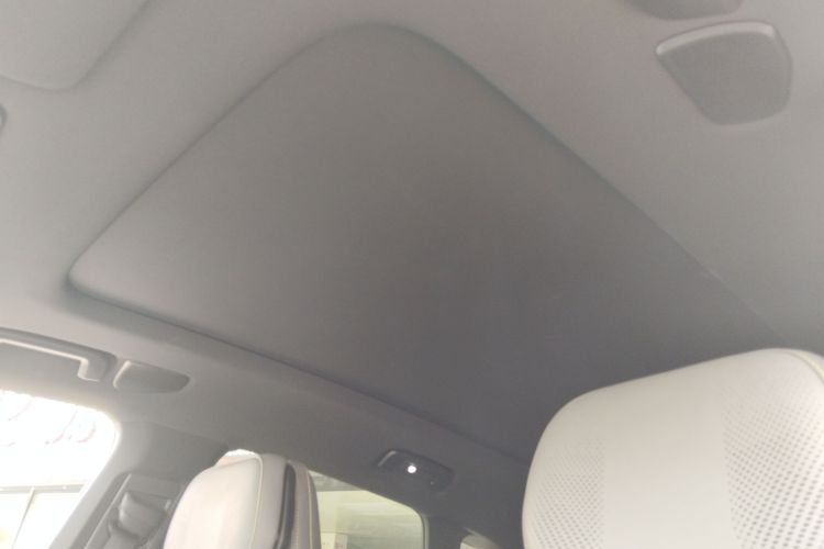 领克08 EM-P 2023款 220km 四驱性能Halo中控内饰22