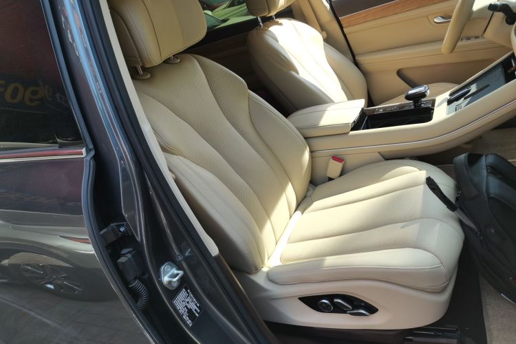 鸿蒙智行 问界M7 2024款 1.5T 后驱Plus版 5座局部细节41