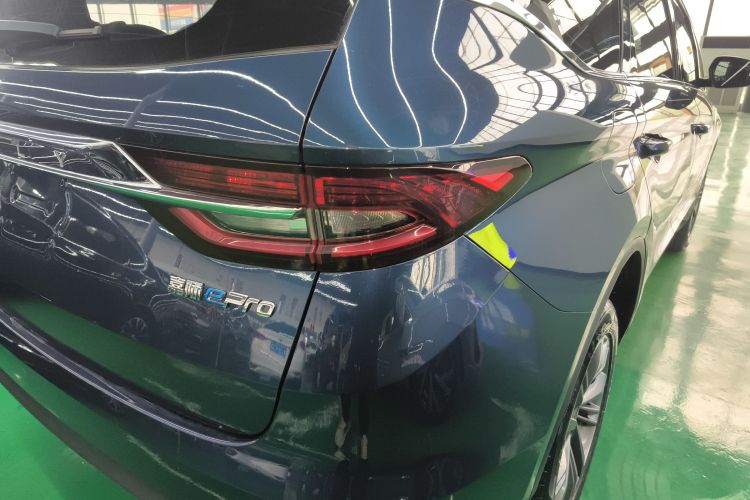 吉利汽车 嘉际新能源 2022款 1.5TD PHEV 白金舒适型车身外观6006