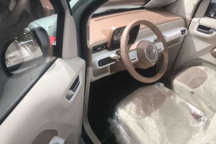 五菱汽车 宏光MINIEV 2024款 第三代 215km 进阶版中控内饰20