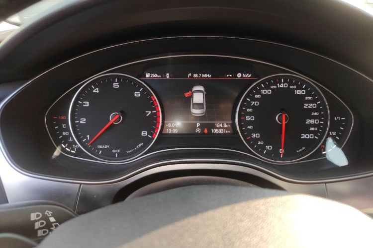 奥迪A6L 2017款 30 FSI 舒适型中控内饰14