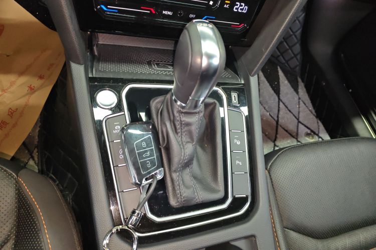 一汽-大众CC 2021款 380TSI 夺目版30周年纪念版局部细节18