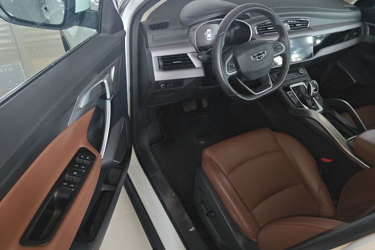 吉利汽车 博越 2021款 1.8TD DCT两驱亚运版中控内饰7003