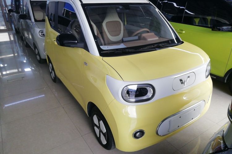 五菱汽车 宏光MINIEV 2024款 第三代 215km 进阶版车身外观3