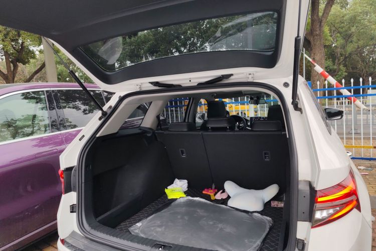 斯柯达 柯迪亚克 2024款 TSI330 5座两驱实力版机舱底盘23