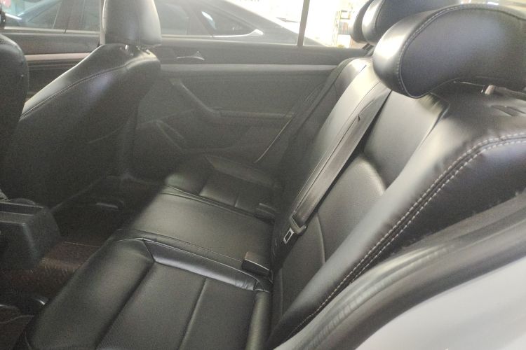 大众 2019款 朗逸启航 1.5L 自动风尚版 国VI中控内饰7004