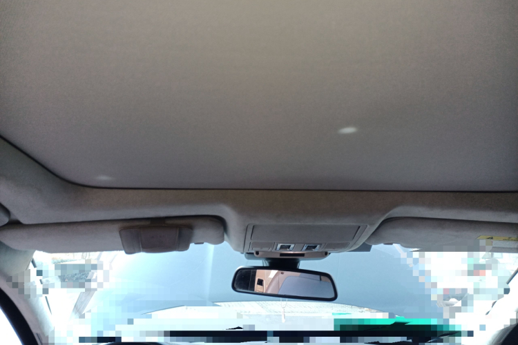 捷豹XFL 2018款 XFL 2.0T 250PS 豪华版局部细节22