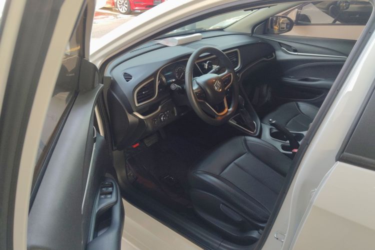 别克 英朗 2021款 改款 典范 1.5L 自动精英型中控内饰20