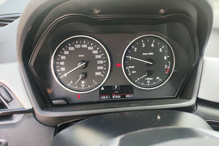 宝马X1 2016款 sDrive18Li 时尚型局部细节14