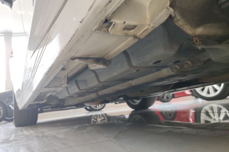 雷克萨斯ES 2016款 200 Midnight特别限量版局部细节9002