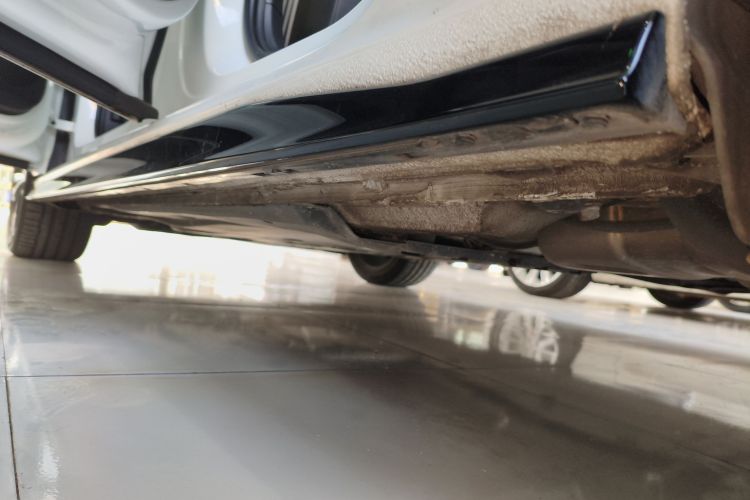 大众 高尔夫 2021款 280TSI DSG R-Line局部细节9002