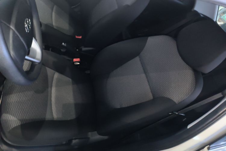 现代 瑞纳 2017款 1.4L 手动焕新版 国V中控内饰19