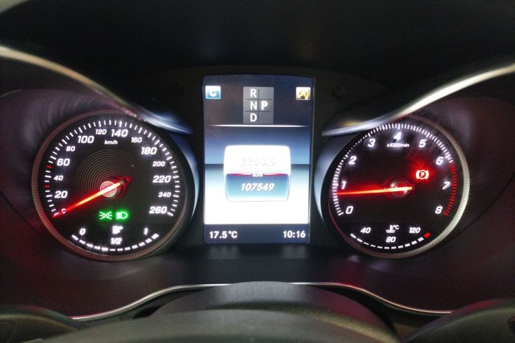 奔驰GLC 2017款 GLC 260 4MATIC 动感型中控内饰14