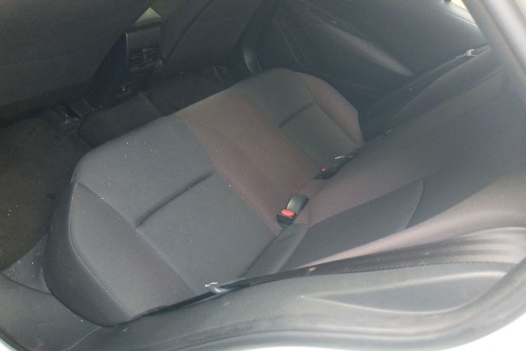 丰田 雷凌 2023款 TNGA 1.5L CVT进取版中控内饰21