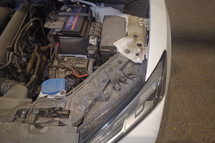 奥迪Q2L 2022款 35 TFSI 时尚动感型局部细节9007