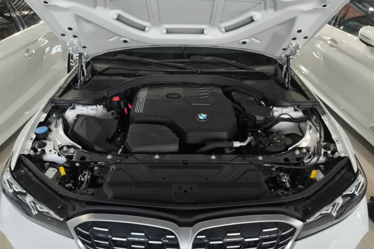 宝马3系 2023款 325Li M运动套装局部细节24