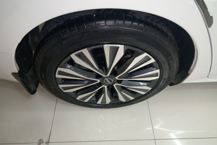 日产 天籁 2022款 2.0L XL-TLS 悦享版车身外观6008