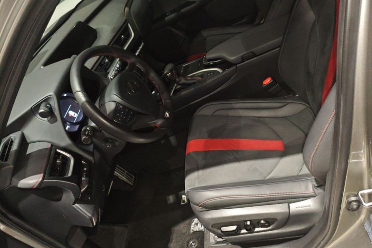 雷克萨斯UX 2020款 200 F SPORT版中控内饰19