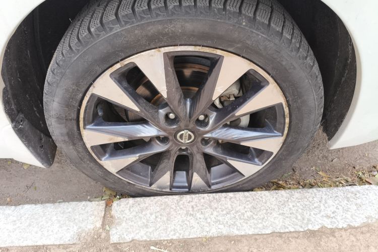 日产 蓝鸟 2016款 1.6L CVT智酷版车身外观10