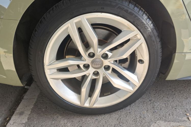 奥迪A5 2019款 Sportback 45 TFSI 时尚型车身外观6008